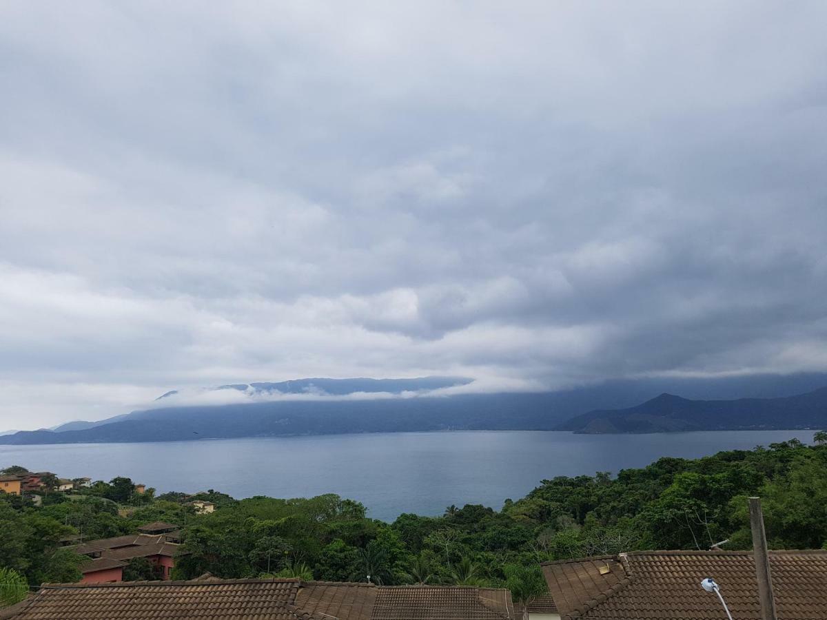 Bangalo Com Vista Para O Mar No Condominio Yacamim Ilhabela Praia Do Curral Экстерьер фото